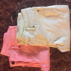 Maurice size Medium skinny jeans.